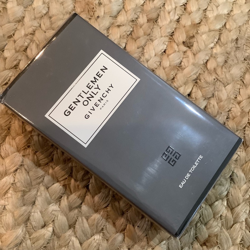 Gentlemen Only Givenchy